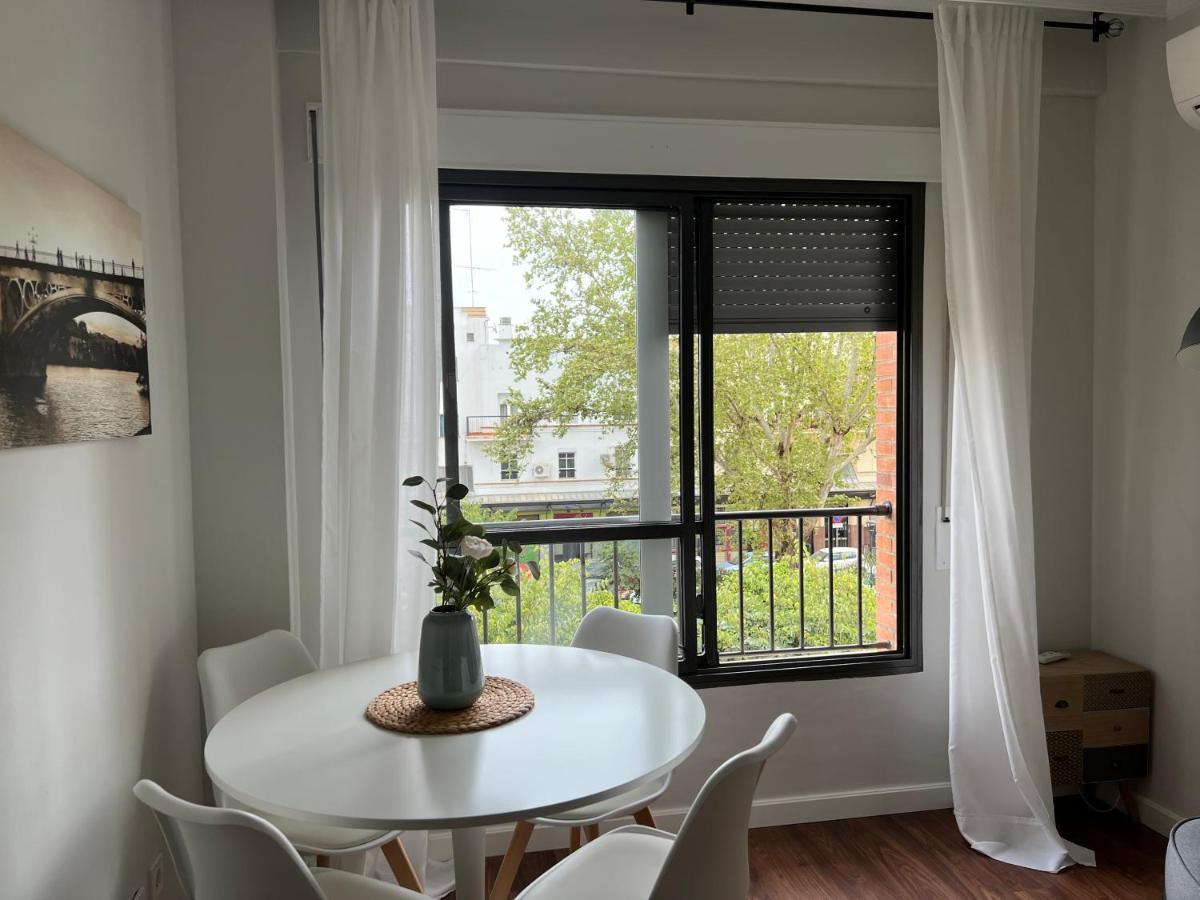 Apartamento Triana Center Sevilla Luaran gambar