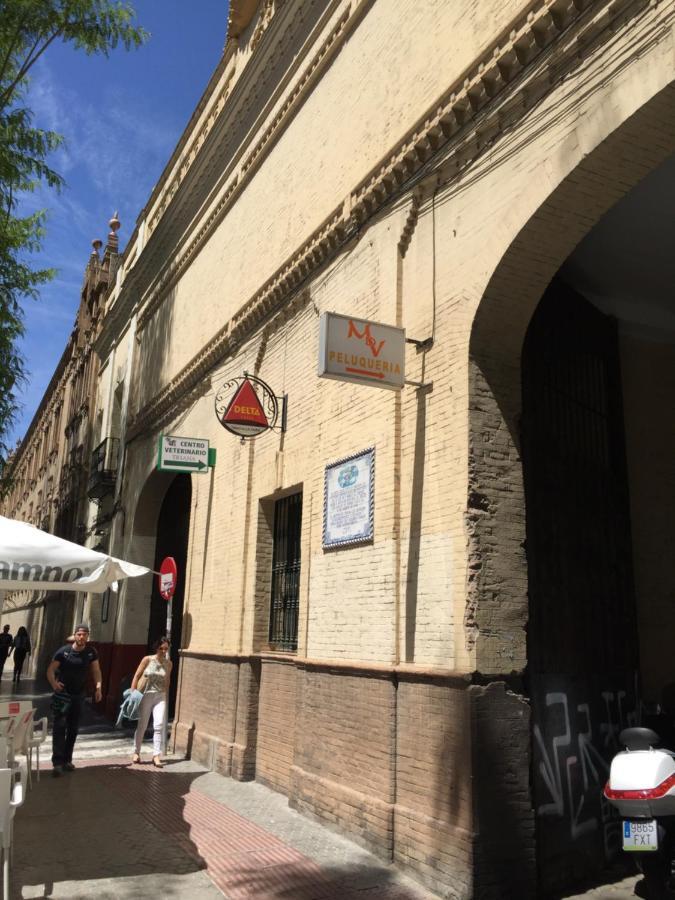 Apartamento Triana Center Sevilla Luaran gambar