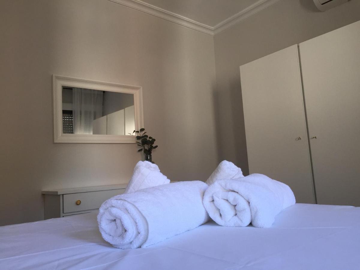 Apartamento Triana Center Sevilla Luaran gambar